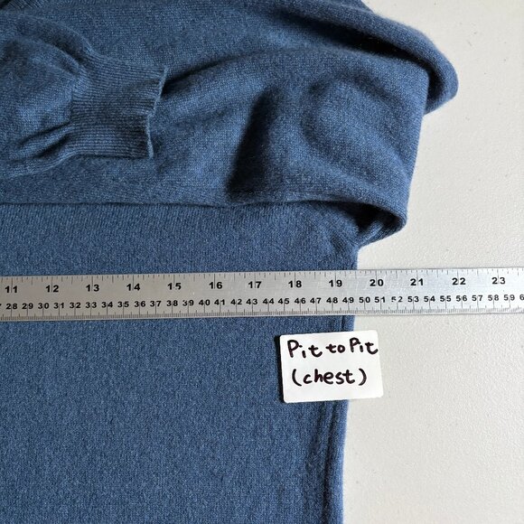 John Lewis Pure Cashmere Italy Made V Neck Sweater - Men's Size M - Blue - Picture 6 of 7